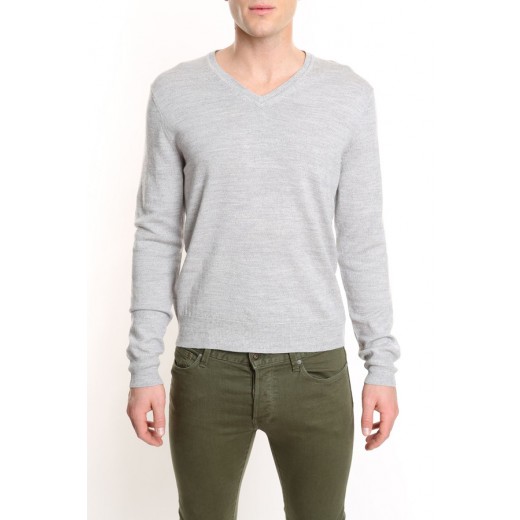 Merino V-neck Pullover Sweater